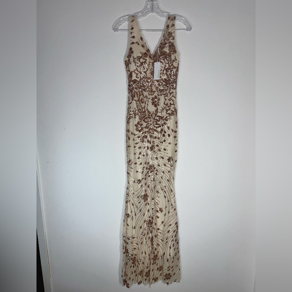 Kalinnu Champagne Sequins Mermaid Evening Gown dress Size Medium New with tags - Picture 3 of 14